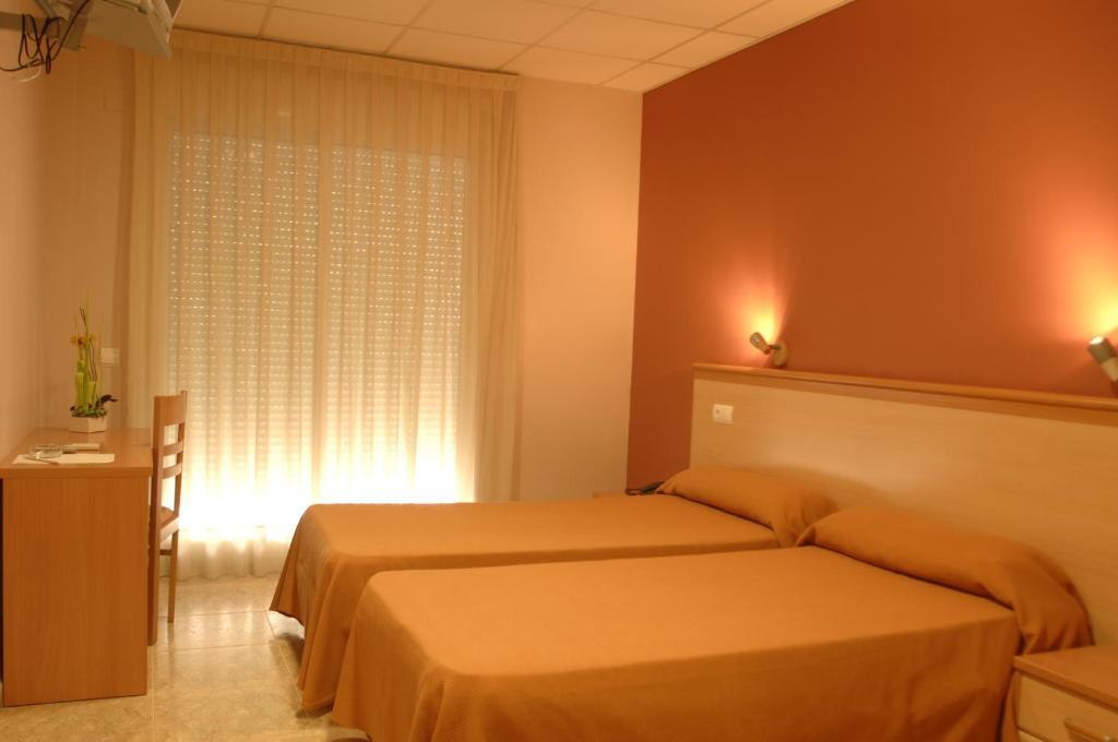 Hotel Mediterrani Blau L'Eucaliptus Camera foto